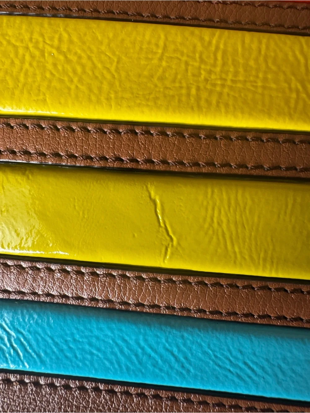 Kate Spade New York Macaw Parrot Cay Clutch Wristlet